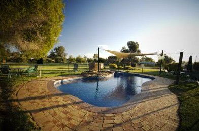 Howlong Country Golf Club & Motel - Accommodation NT 0