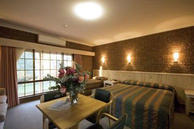 Howlong Country Golf Club & Motel - Accommodation NT 2