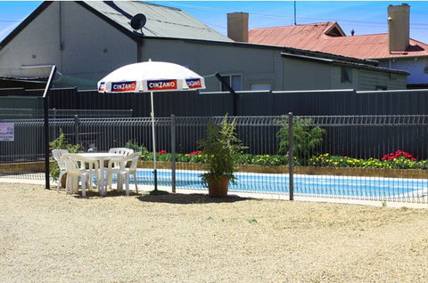 Camellia Motel - Accommodation NT 1