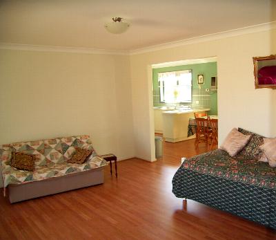 Chambers Place Villa - Accommodation NT 2