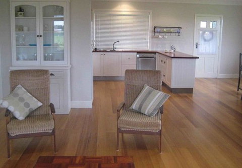 Aurelias Farm Bed And Breakfast - Accommodation NT 2