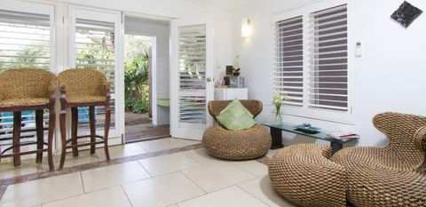 Above Wollongong At Pleasant Heights Bed And Breakfast - Accommodation NT 0