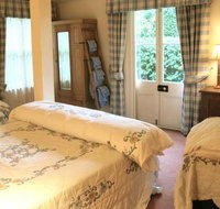 Capers Guesthouse and Cottage - Accommodation NT