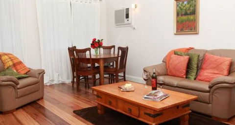 Avoca House Bed And Breakfast - Accommodation NT 1
