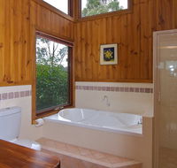Bodhi Falls - Accommodation NT