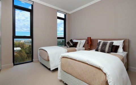 Australia Towers 19.06 - Accommodation NT 2