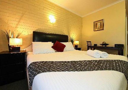 Alexandras On Takalvan - Accommodation NT 4