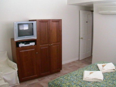 R & R @ Woodgate Beach - Accommodation NT 1