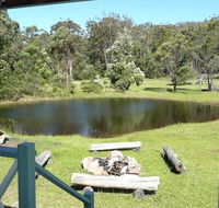 Possums Hollow and Hooters Hut - Accommodation NT