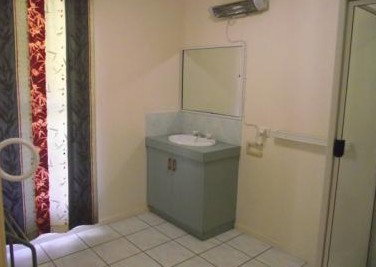 Sanctuary - Holiday Home - Accommodation NT 1