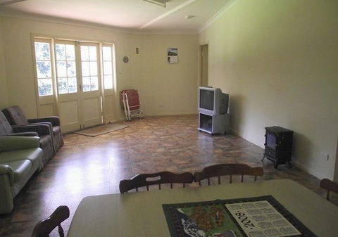 Octagon - Holiday Home - Accommodation NT 2