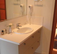 Ravensbourne Escape Silverwood Lodge - Accommodation NT