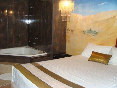 Langtrees Guest Hotel - Accommodation NT 4