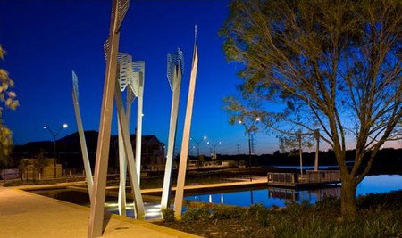 Champion Lakes Accommodation Waterside - Accommodation NT 4