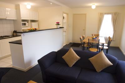 Hawthorn Gardens Serviced Apartments - Accommodation NT 1