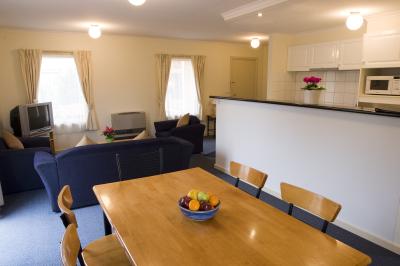 Hawthorn Gardens Serviced Apartments - Accommodation NT 3