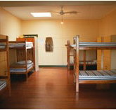 Barnacles Backpackers - Accommodation NT