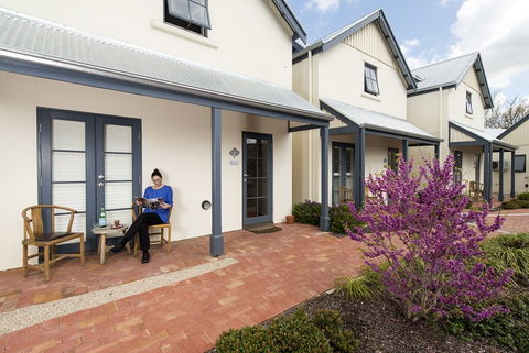 The Haus Studio Apartments - Accommodation NT 1