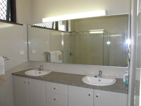 Dianella Apartment - Accommodation NT 10