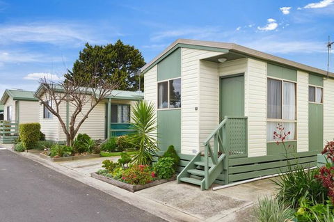 Chelsea Holiday Park - Accommodation NT 1