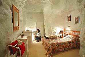 White Cliffs NSW Accommodation NT