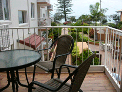 Burleigh Point Apartments - Accommodation NT 1