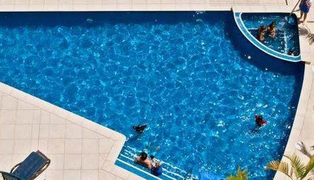 The Peninsular Beachfront Resort - Accommodation NT 2