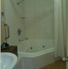 Golden Guitar Motor Inn - Accommodation NT 4