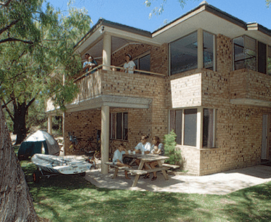 Siesta Park Holiday Resort - Accommodation NT