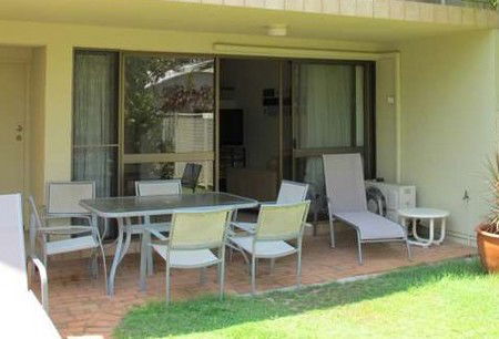 Le Court Villas - Accommodation NT 3
