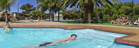 Macdonnell Range Holiday Park - Accommodation NT 3