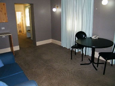Grand Tasman Hotel - Accommodation NT 2