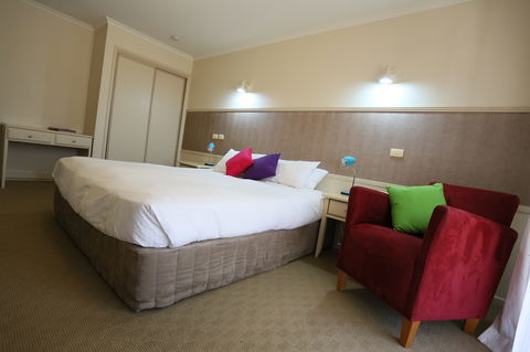Lake Hume Resort - Accommodation NT 7