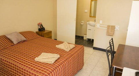 The Beagle Motor Inn - Accommodation NT 4
