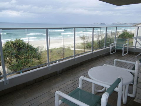 Pacific Surf Absolute Beach Apartments - Accommodation NT 8