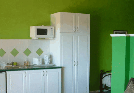 Bayleaf Rural Getaway - Accommodation NT 4