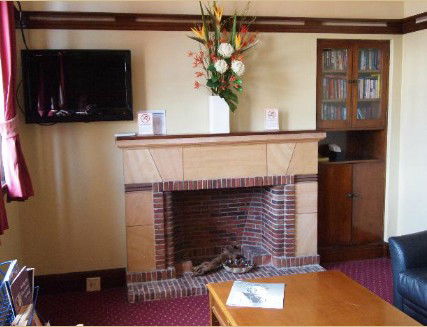  Accommodation NT