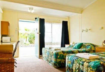 Premier Motor Inn - Accommodation NT 3
