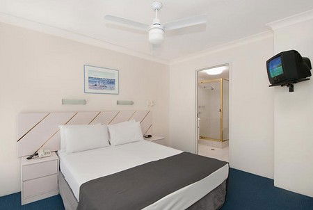 Atrium Resort - Accommodation NT 3