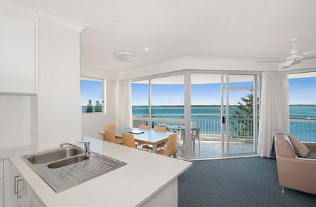 Atrium Resort - Accommodation NT 4