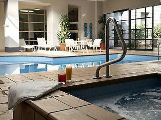 Grand Hotel Melbourne - NT Tourism 1