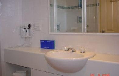 Best Western Macquarie Barracks Motor Inn - Accommodation NT 1