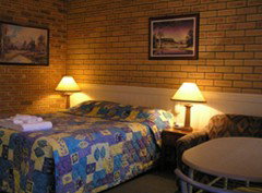 Blue Violet Motor Inn - Accommodation NT 2