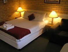 Blue Violet Motor Inn - Accommodation NT 3