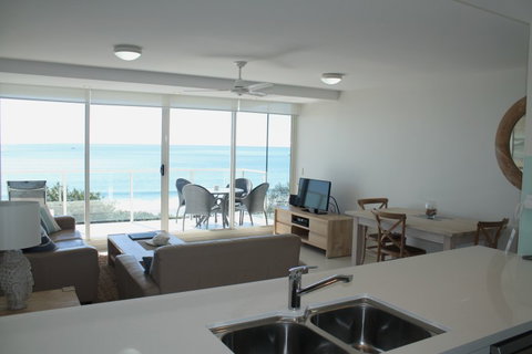 84 The Spit - Accommodation NT 2