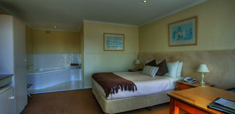 Comfort Inn Victor Harbor - Accommodation NT 1