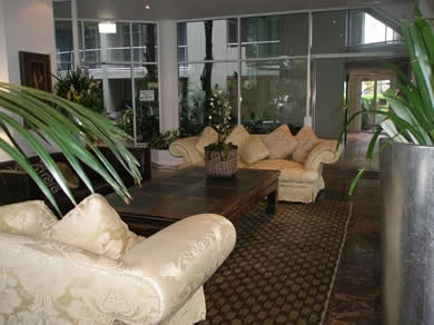 Atrium Resort - Accommodation NT 8