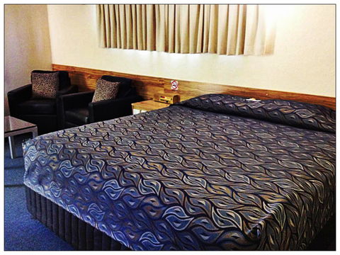 Emerald Meteor Motel - Accommodation NT 2