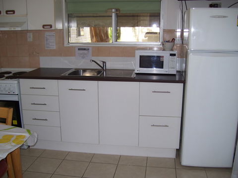 Glenwood Tourist Park And Motel - Accommodation NT 7