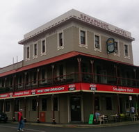 Semaphore Hotel - Accommodation NT